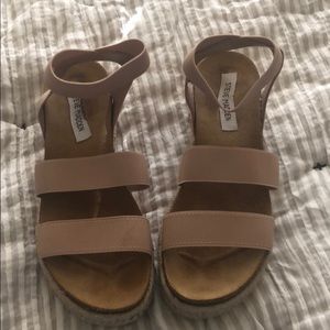 Steve Madden Sandals - Size 10